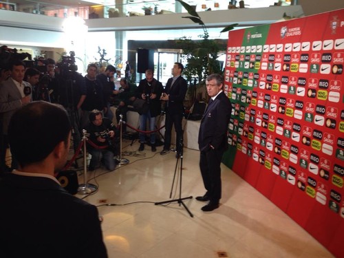 roda de imprensa.jpg